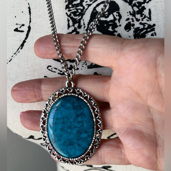 🌴Necklace Turquoise - Picture 2 of 3